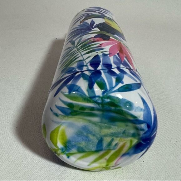 Toucan Jungle 17 ounce stainless steel double walled thermal bottle with lid - Picture 3 of 6